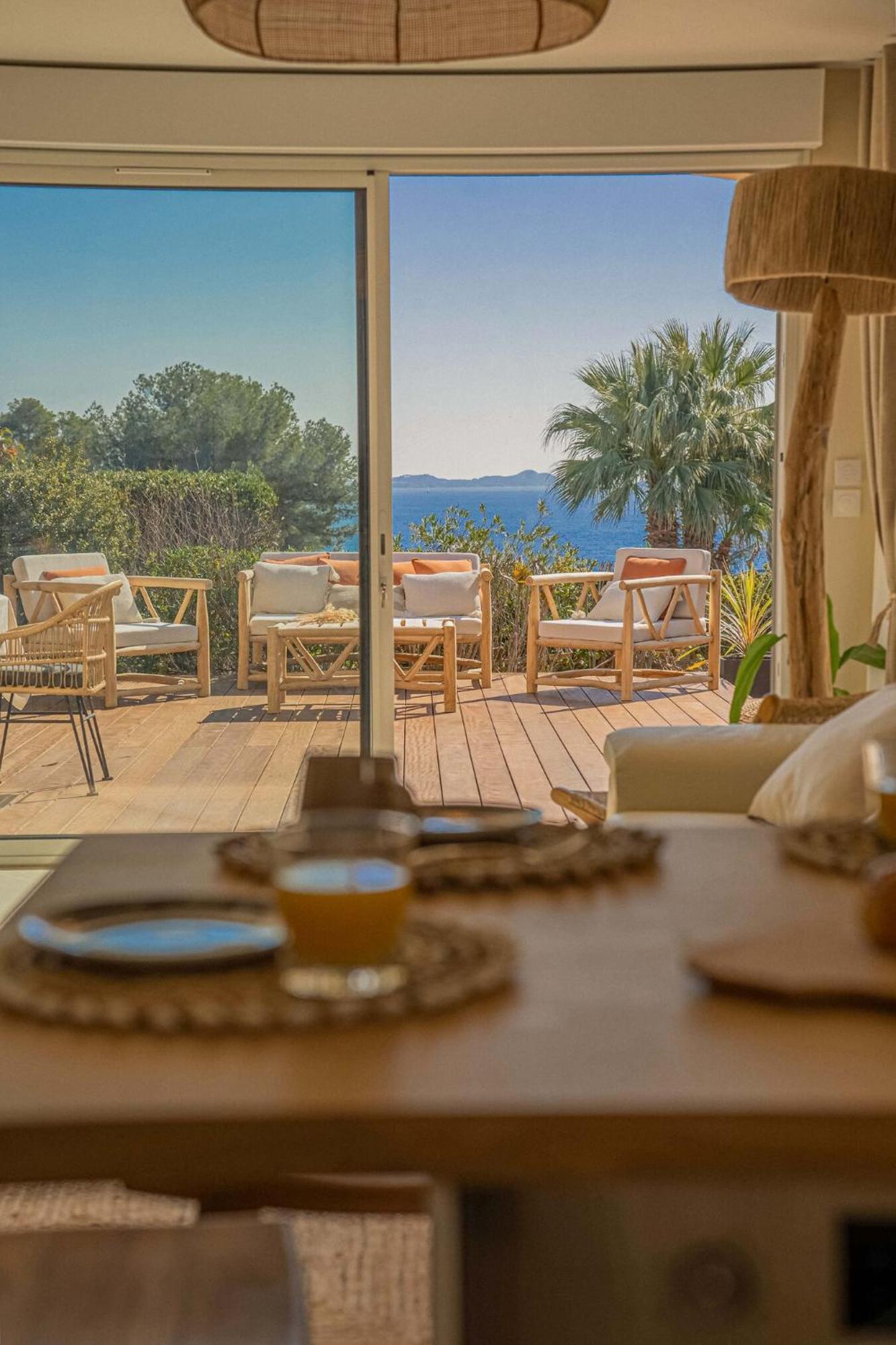 Logement Vue Mer Splendide - Situe A 50 Metres Du Bord De Mer Et 2 Minutes Des Plages - Bandolina Exterior foto